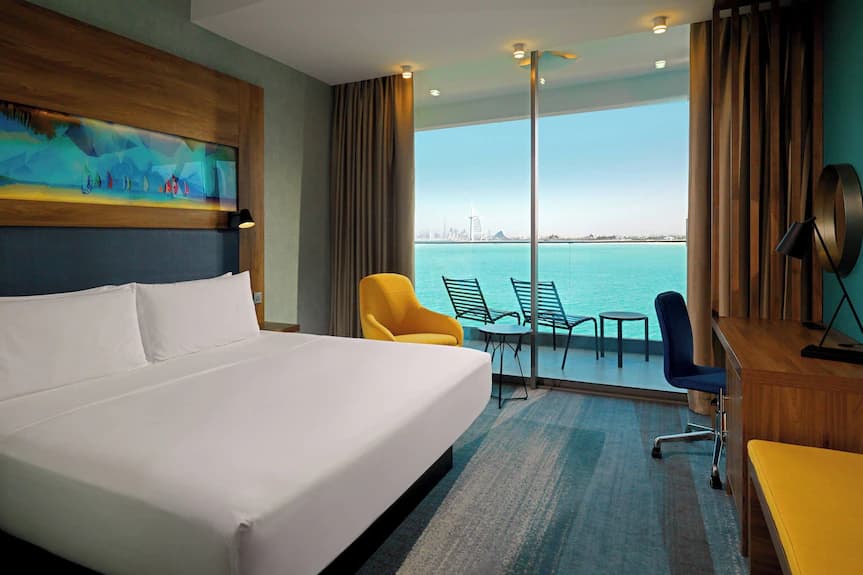 Book a stay at Aloft Palm Jumeirah in Դուբայ · Էմիրություններ